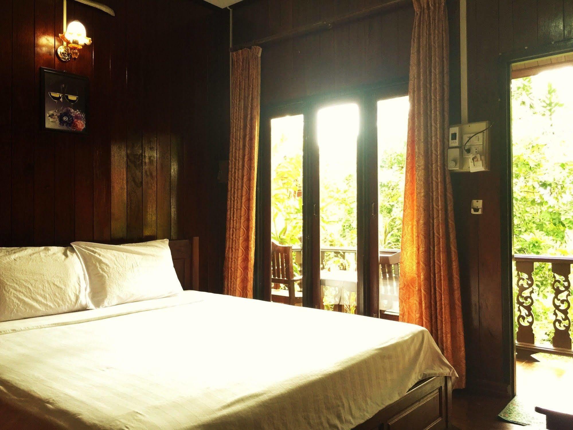 Vangvieng Boutique Hotel Vang Vieng Dış mekan fotoğraf